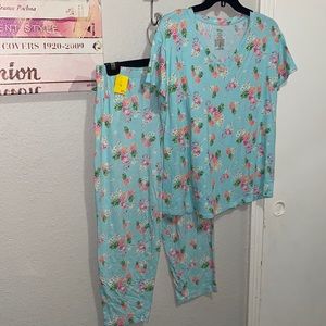 SECRET TREASURES FLAMINGO LOUNGE SET